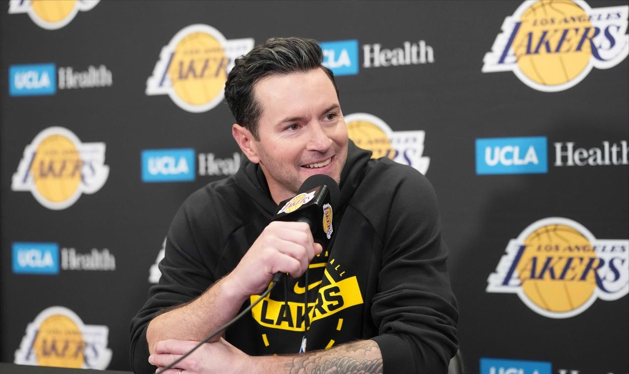 爱游戏-湖人11月以来首次，雷迪森高度评价，两人发挥功不可没